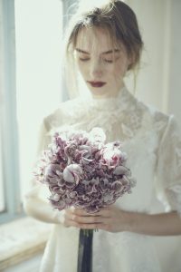 「大人婚」には、「一流のminimal」を心がけて～上質なウェディングをするための結婚式場選びのポイント～記事サムネイル