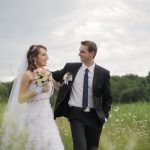 minimal WEDDINGだから叶う！30代、40代の「大人婚」と感じられる結婚式記事サムネイル