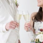 少人数結婚式に友人を招待するときのポイントは？記事サムネイル