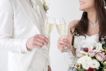 少人数結婚式に友人を招待するときのポイントは？