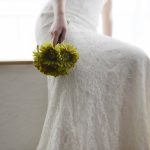 ゲストの人数や会場、形式（スタイル）で異なる？少人数結婚式のドレス選び記事サムネイル