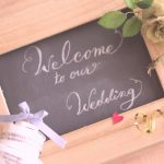 大人の結婚式（大人婚）は洗練されたウェルカムボードで！おすすめは？記事サムネイル