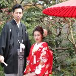 家族と行う結婚式を和装で！知っておきたいメリットとデメリット記事サムネイル