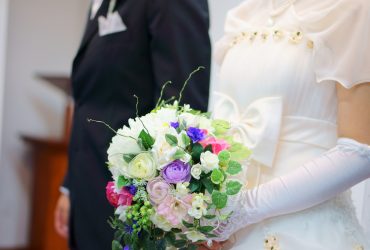 普段口にはしないけど、晴れ姿が見たい。ご両親の密かな想いに応えて結婚式をするのも親孝行