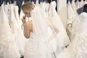 一生使い続けられる婚礼衣裳　オーダーメイドという選択肢記事サムネイル