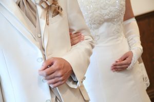 授かり婚（マタニティウエディング）はメリットも大きい！ 知っておくべきメリットと結婚までの準備や流れについて記事サムネイル