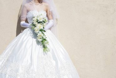 家族との結婚式でドレスを着たい！選び方のコツは？