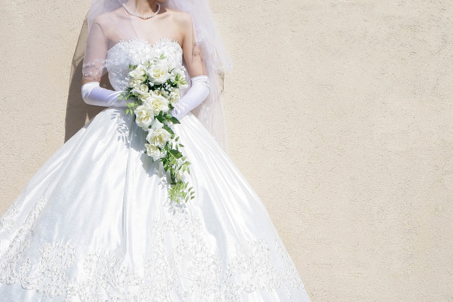 ドレスを着た花嫁