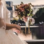 親族や親しい友人を招いた少人数婚！納得のいく結婚式実現のために押さえておきたいポイント記事サムネイル
