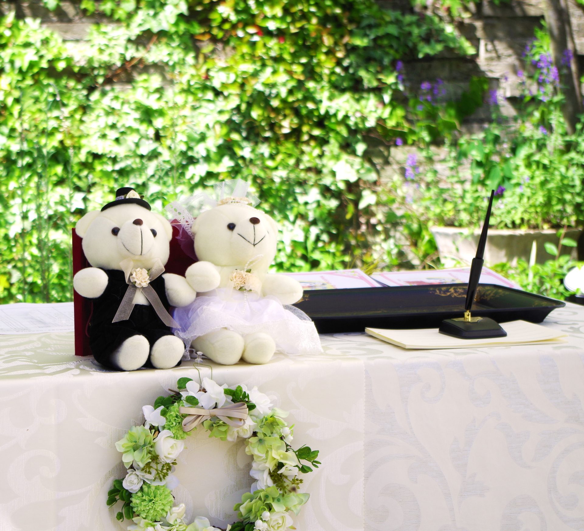 プロポーズから入籍までの流れを完全解説！目安の時期や準備するもの Wedding table【ウェディングテーブル】